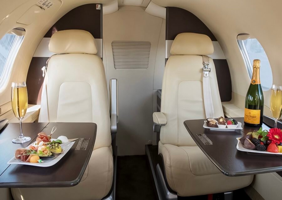 Phenom 100EV cabin