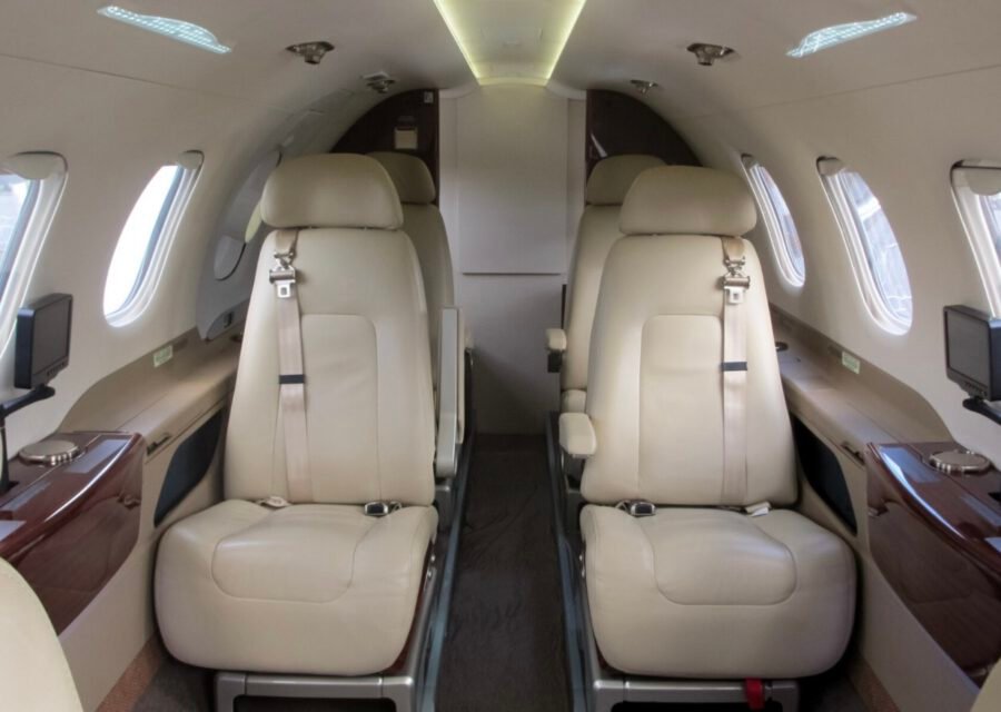 Phenom 300E cabin