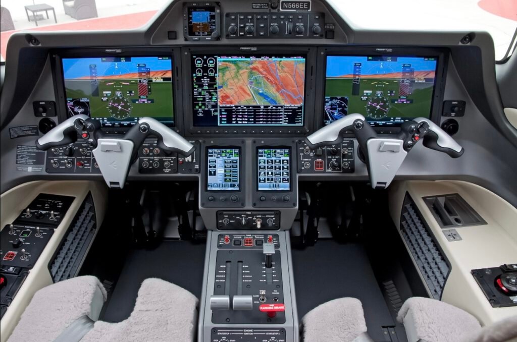 Phenom 300E cockpit